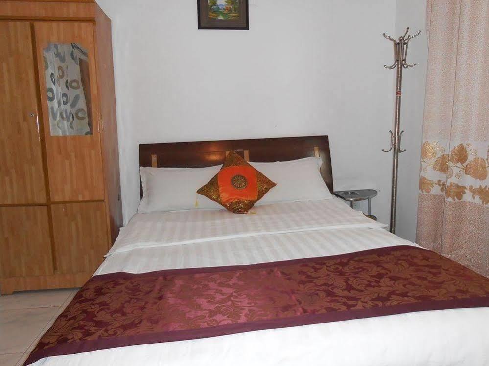 Chengdu Cosiness Home Hotel 外观 照片