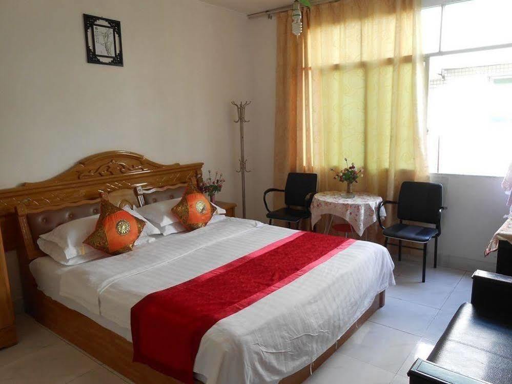 Chengdu Cosiness Home Hotel 外观 照片